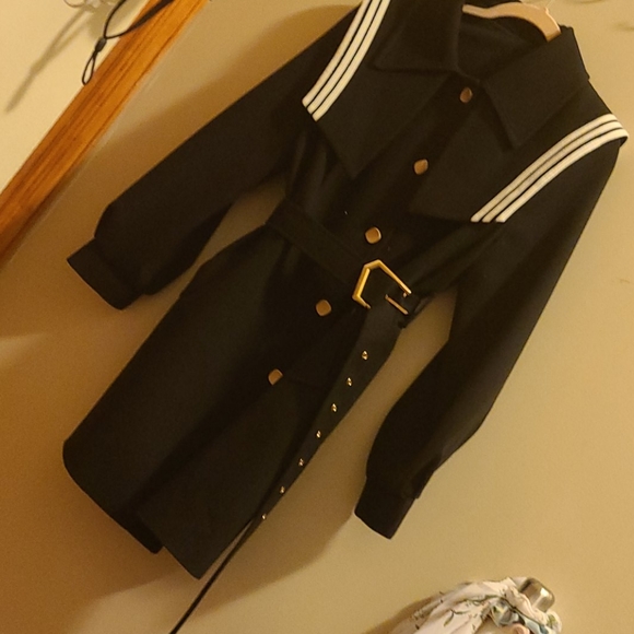 Coat - Picture 2 of 2